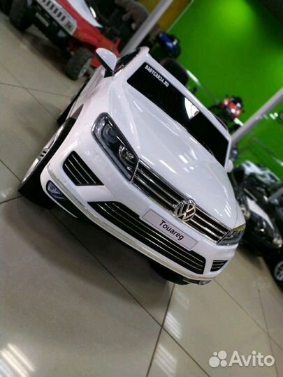 Детский электромобиль