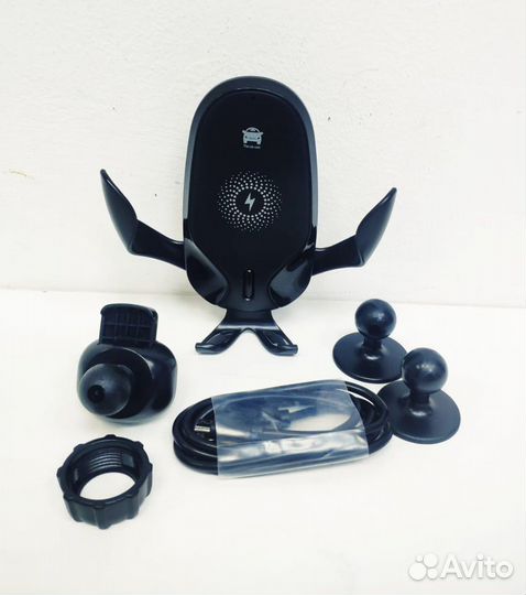 Беспроводная зарядка в машину