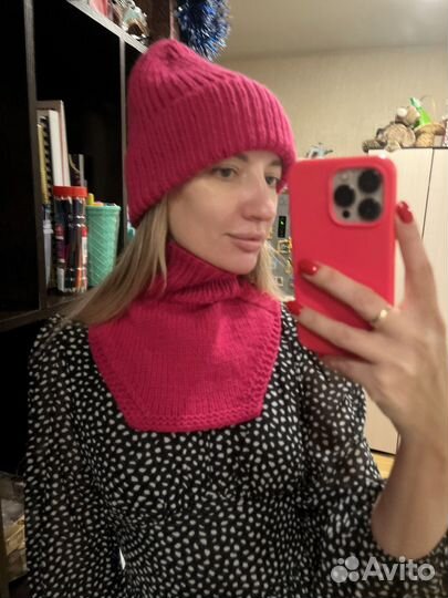 Комплект шапка манишка