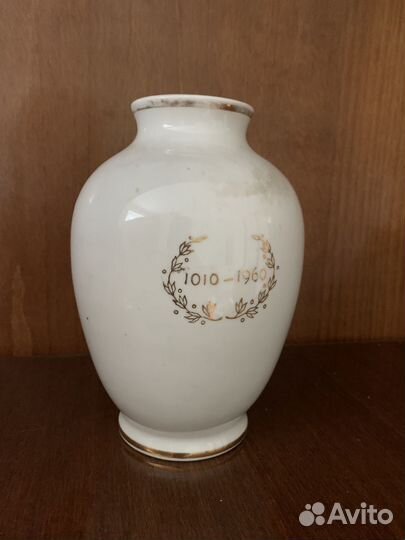 Ваза Волковский театр юбилейная редкая