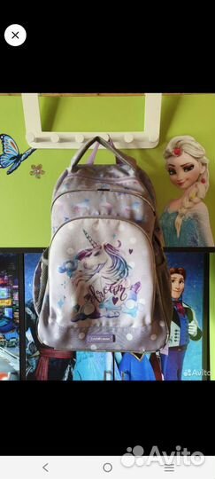 Школьный рюкзак