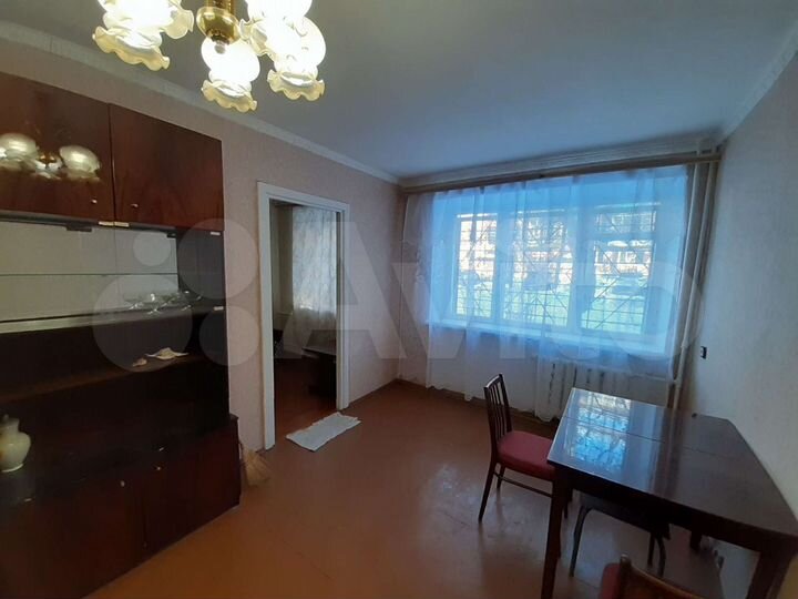 3-к. квартира, 56 м², 1/5 эт.
