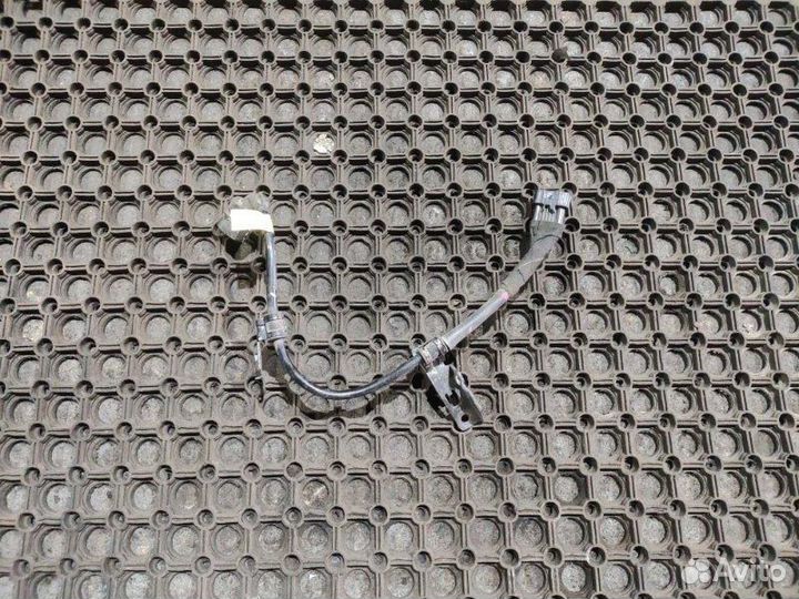 Проводка супорта задняя правая Genesis G70 седан