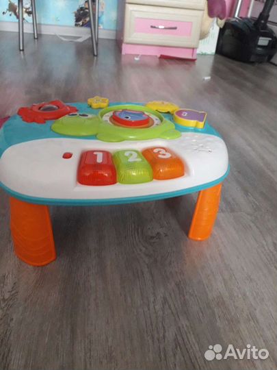 Развивающий музыкальный столик