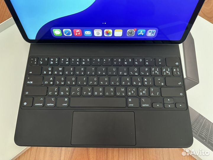 Apple Magic Keyboard iPad 12.9