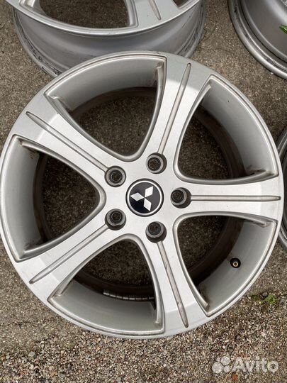 Nokian Tyres Nordman RS2 SUV 215/70 R16 100R