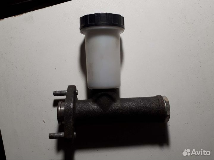 Запчасть, цилиндр сцепления главный УАЗ