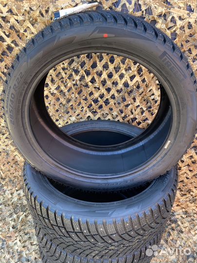 Pirelli Scorpion Ice Zero 2 285/40 R22 110H
