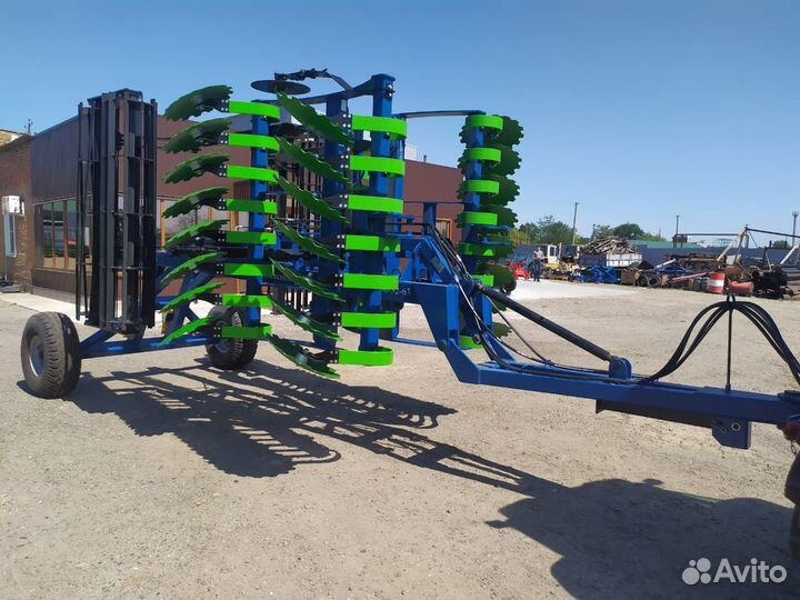 Мульчер, 2023