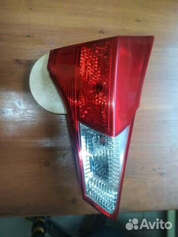 Фонарь задний внутренний левый для Toyota RAV 4
