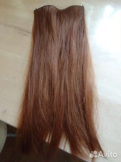 Волосы на заколках