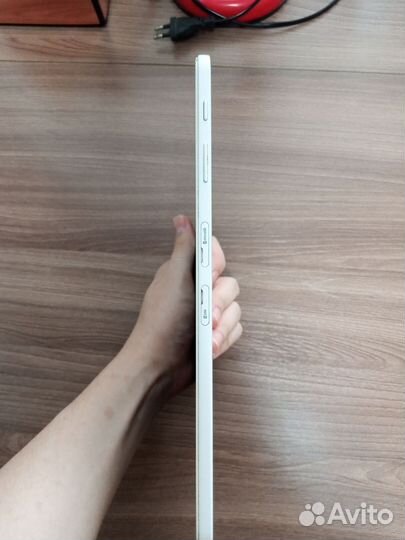 Samsung galaxy Tab a 10.1 sm t585 16gb