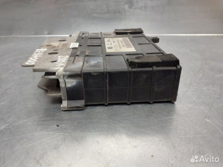 Блок управления АКПП Audi 100 C4 1991-1994