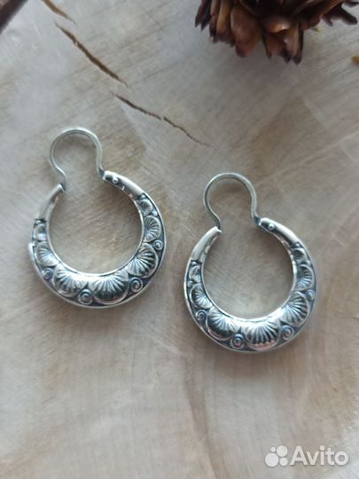 Серебряные серьги калачи СССР с рисунком