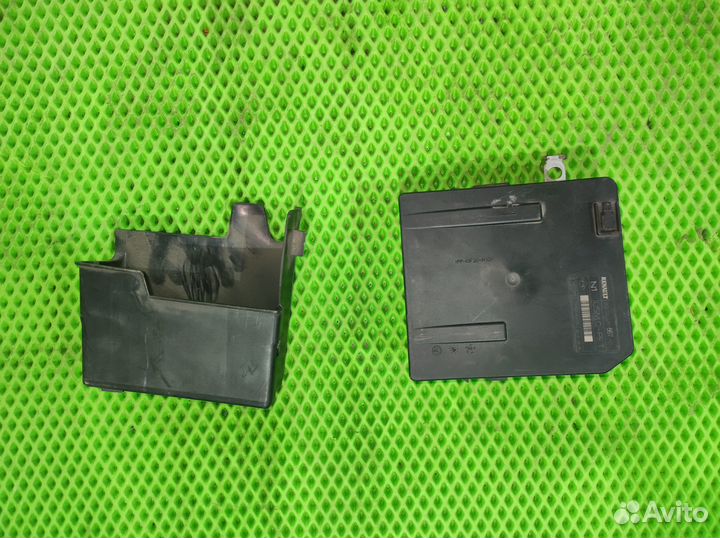 Блок предохранителей Renault Megane 2