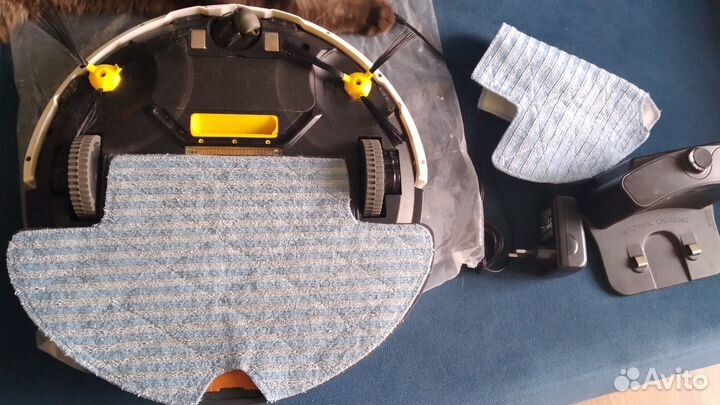 Робот пылесос моющий panda x900