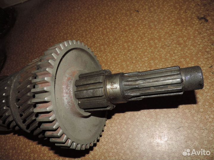 Вал вторичный в сборе кпп ЗИЛ-130 130-1701100-Б2