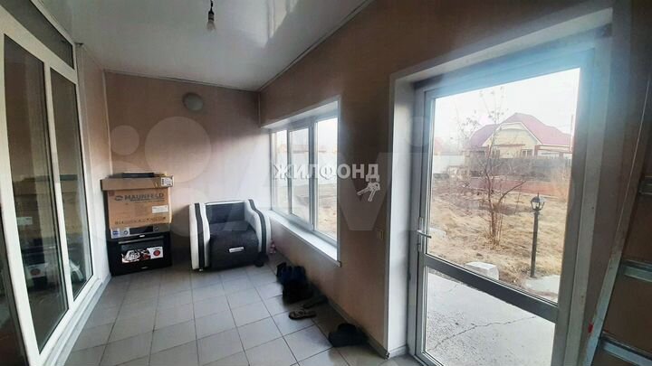 Дом 194 м² на участке 10 сот.