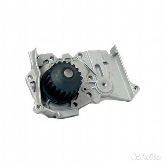 Насос водяной помпа Nissan Almera G15