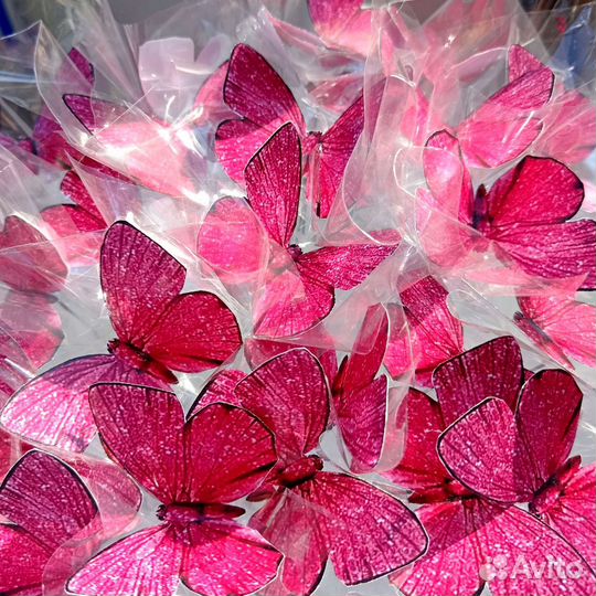 Светящийся букет из бабочек