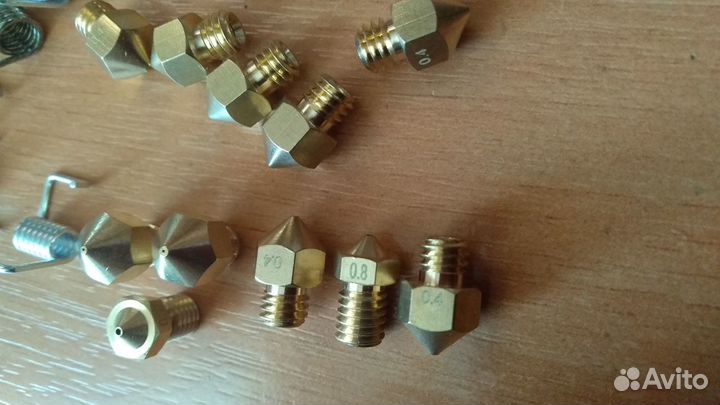 Детали для 3 D принтера пружины,сопла,соеденители