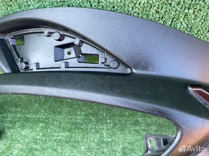 Накладка на бампер задняя правая Lexus Rx350