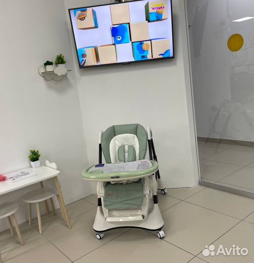 Стул для кормления Carrello Stella