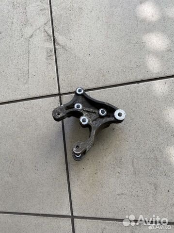 Кронштейн гур Vortex Estina