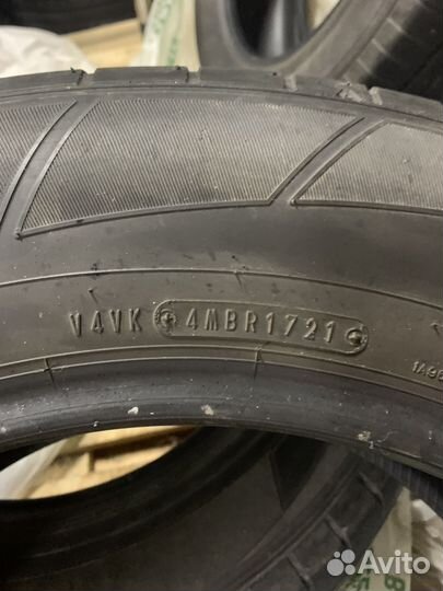 Dunlop SP Sport Maxx 235/65 R18 106V