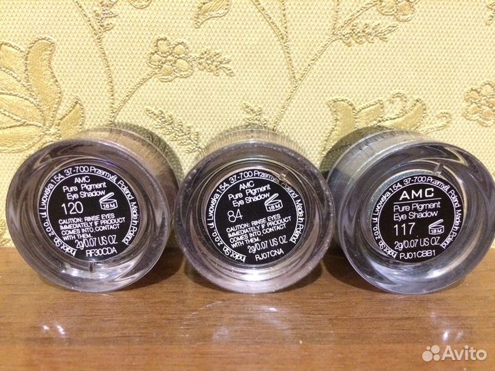 Тени для век