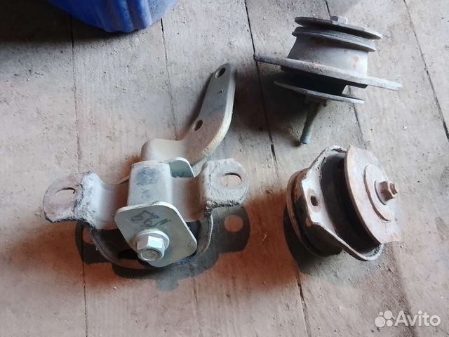 Подушки двигателя