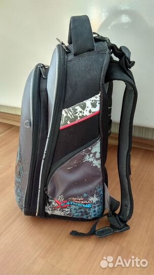 Рюкзак школьный ортопедический Hummingbird