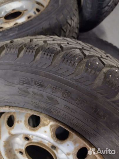 Nokian нордман 215/70 Р 15 на дисках для нивы