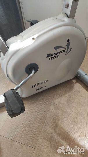 Велотренажер JETstream