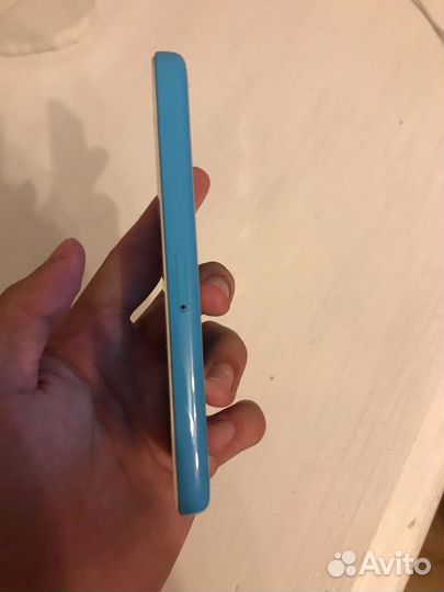 Телефон iPhone 5s