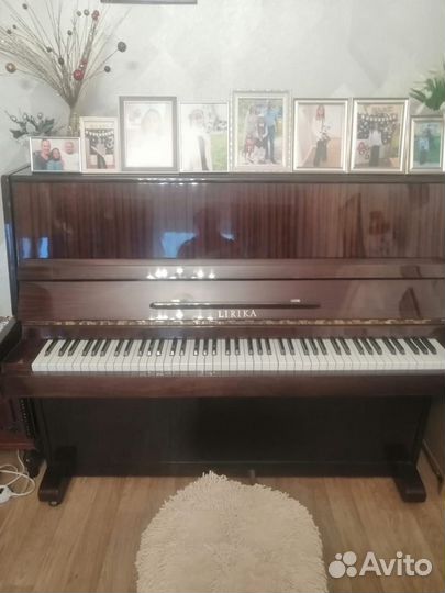 Пианино Lirika