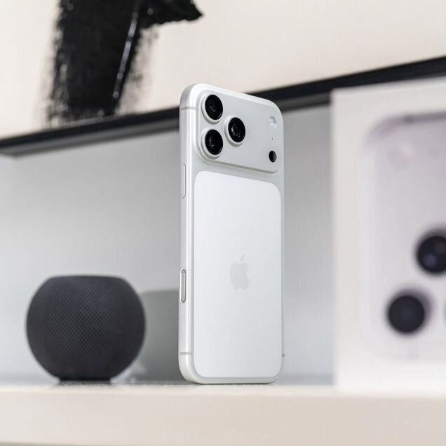 iPhone 17 Pro Max, 256 ГБ, eSIM