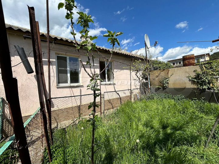 Дом 55,6 м² на участке 6 сот.