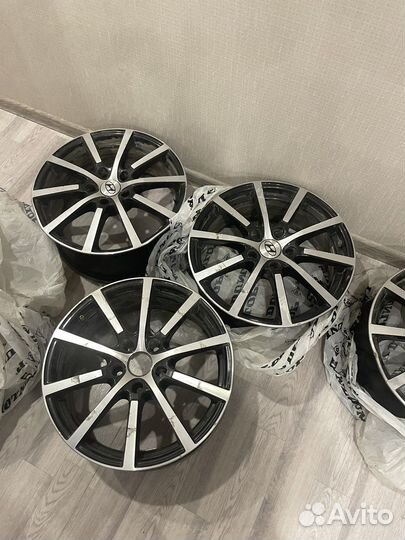 Литые диски r 17 5 114 3