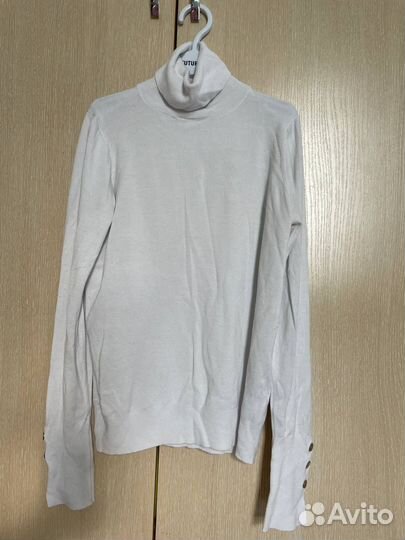 Белая водолазка zara