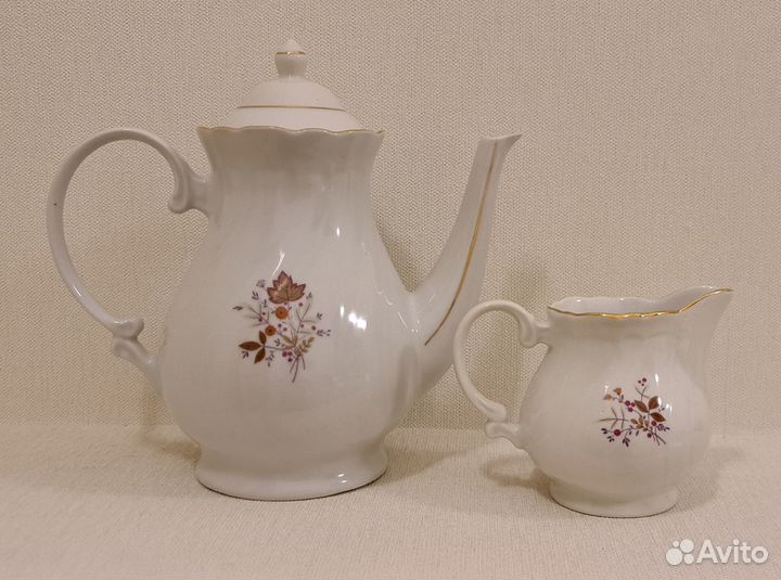 Чайник и сливочник, фарфор, Югославия, Titov Veles