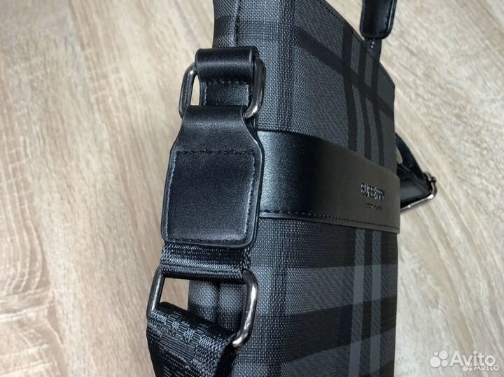 Сумка burberry мужская через плечо