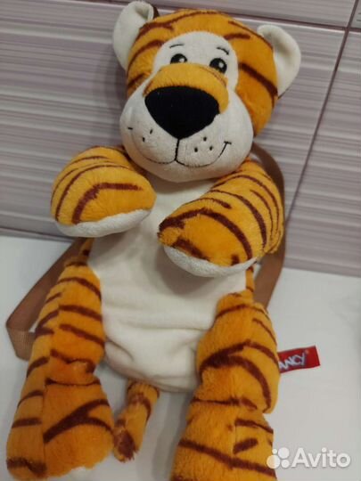 Детский рюкзачок новый,игрушка