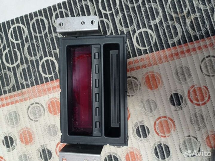 Магнитофон Митсубиси