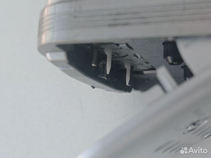 Кассетный плеер Sony Walkman WM-ех404