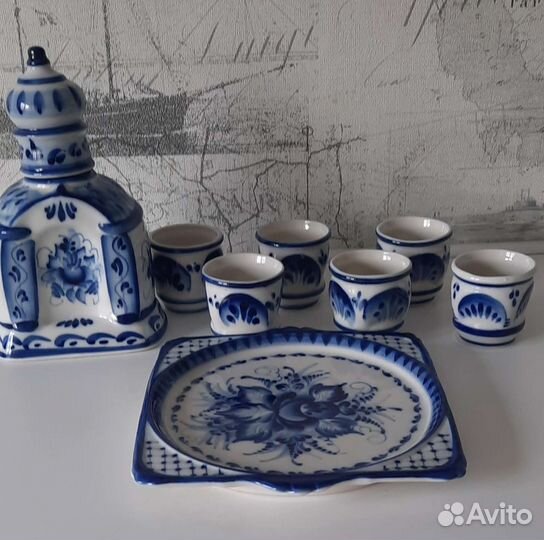 Штоф коньячный, стопки, поднос Гжель авторская