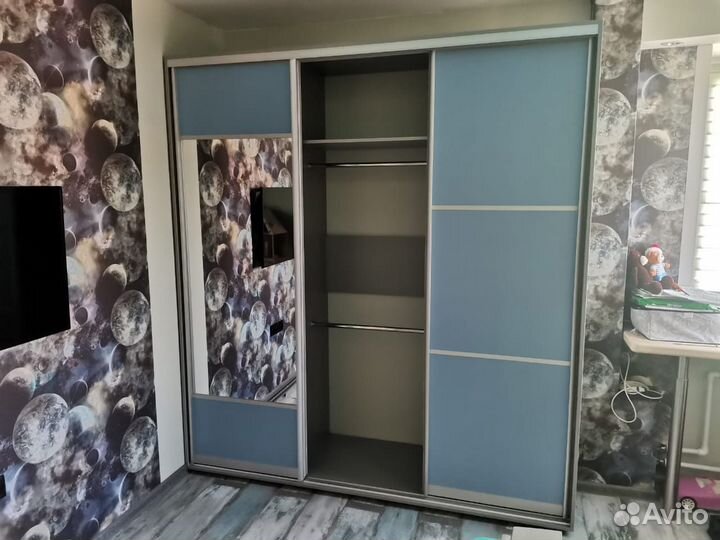 Шкаф для одежды