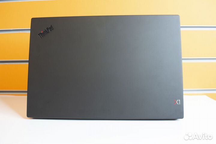 Lenovo ThinkPad X1 carbon gen 7