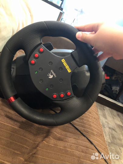 Руль logitech momo racing