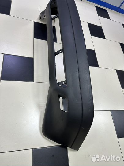 Бампер передний Audi 80 B3